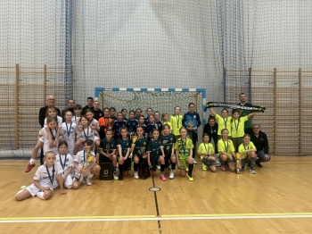 b35bf16c-e22d-46fe-b21d-1180f8df5c6f