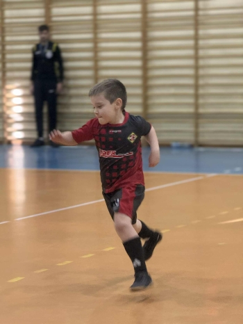 42355af0-ec3e-43b6-adac-6112c76db082